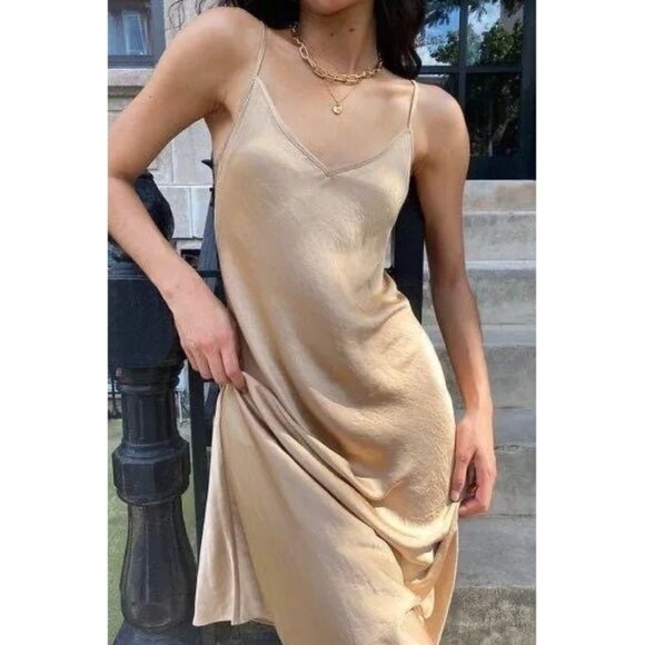 Wilfred Dresses & Skirts - Wilfred (Aritzia) "Only Midi Slip" in Beige, size XS